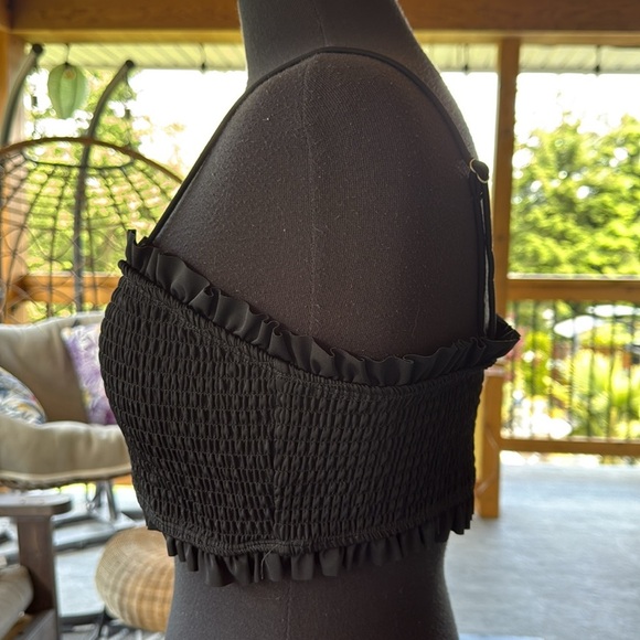 * NWOT* H&M | Smocked Bandeau Bikini Top - Picture 5 of 14